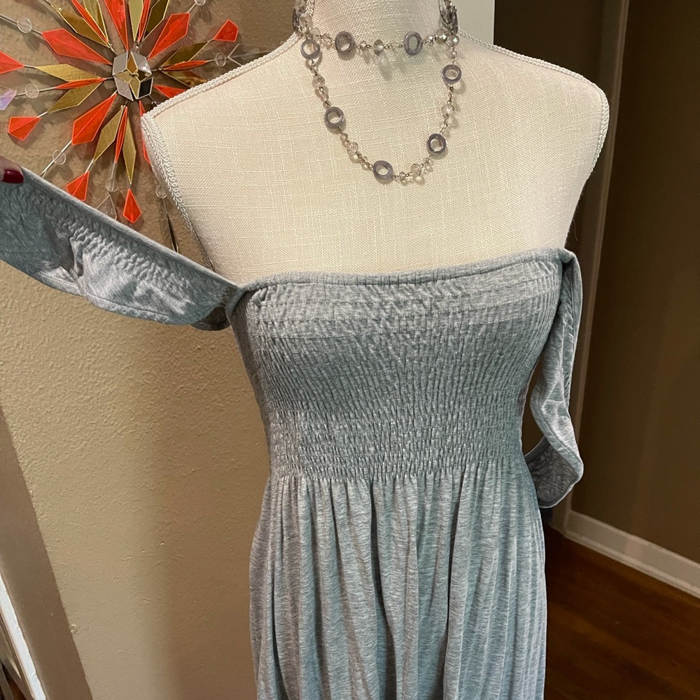 Dress - Picture 2 of 5